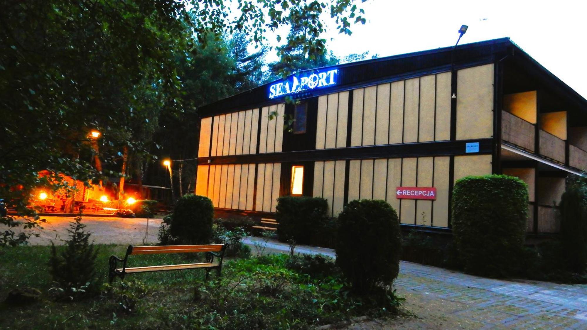 Sea-Port Resort Leba Exterior photo